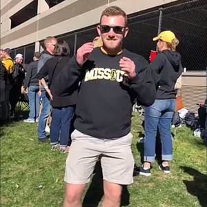 Meet your Posher, Brandon